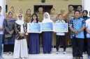 Pertemuan Bupati bersama para siswa berprestasi tingkat nasional di penghujung tahun ini menjadi kado terindah bagi Kabupaten Jombang. Bupati berharap, mereka tumbuh menjadi pribadi yang sukses, berilmu, dan tetap rendah hati.