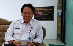 Aries Yuswantoro Kepala Bidang Pengembangan Usaha Mikro Dinas Koperasi dan Usaha Mikro Kabupaten Jombang,  