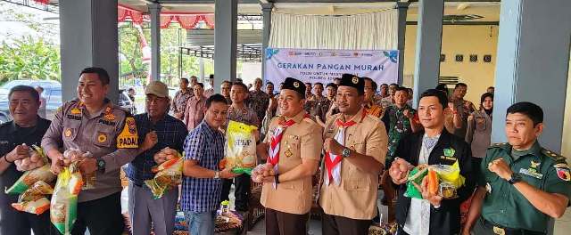 Bazar Gerakan Pangan Murah di Jombang, Diserbu Masyarakat