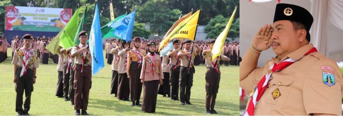 Upacara yang berlangsung khidmat ini ini dipimpin langsung oleh Ketua Majelis Pembimbing Cabang (Mabicab) Gerakan Pramuka Jombang, H. Warsubi, S.H., M.Si, Bupati Jombang.