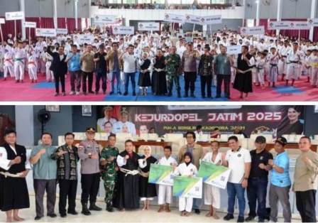 Kadispora Provinsi Jatim foto bersama dengan para atlet pada pembukaan Kejurdopel Piala Kadispora Jawa Timur di Aula KH Mustain Romli, UNDAR Jombang (foto atas), sedangkan foto bawah, BPJS menyerahkan secara simbolis, atas kesertaan 140 atlet Shorinji Kempo Kabupaten Jombang masuk BPJS Ketenagakerjaan, Jum’at (28/11/2025).