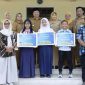 Pertemuan Bupati bersama para siswa berprestasi tingkat nasional di penghujung tahun ini menjadi kado terindah bagi Kabupaten Jombang. Bupati berharap, mereka tumbuh menjadi pribadi yang sukses, berilmu, dan tetap rendah hati.