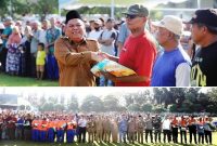 Bupati Jombang Warsubi yang diwakili oleh Salmanudin S.Ag., M.Pd Wakil Bupati Jombang didampingi Sekdakab Jombang Agus Purnomo, Perwakilan Forkopimda, Staf Ahli, Kepala OPD terkait secara simbolis menyerahkan bantuan sosial (Bansos) secara simbolis, Senin (16/3/2026). 