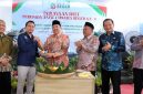 Bupati Jombang, Warsubi S.H, M.Si, hadir bersama Wakil Bupati Jombang Salmanudin S.Ag., M.Pd, Sekdakab Jombang Agus Purnomo S.H., M.Si, Staf Ahli, Asisten, Direktur RSUD Jombang dan para Kepala OPD terkait lingkup Pemkab Jombang menyambut positif langkah maju ini, Jum’at (3/7/2026).