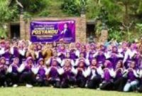 Semangat terpancar dari wajah ceria para kader yang mengikuti seluruh rangkaian kegiatan hingga akhir. Pekikan yel-yel, "Kader Posyandu! Hebat! Kuat! Luar biasa!" pun menggema. Melalui kegiatan ini, para kader diharapkan semakin solid, berdaya, dan terus berdedikasi dalam meningkatkan kualitas pelayanan kesehatan di tingkat desa/kelurahan. Photo: istimewa dinas kominfo pemkab jombang.