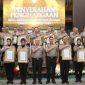 Penghargaan diserahkan, Kamis (20/08/2026) dalam acara Rapat Koordinasi (Rakor) Implementasi Hasil Rakor Perencanaan dan Penganggaran Polri Tahun 2026 digelar di Rays UMM Hotel Jalan Raya Sengkaling No 1 Jetis Mulyoagung Kecamatan Dau Kabupaten Malang, Jawa Timur. Photo: Humas Polres Jombang.