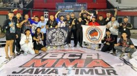 Kontingen Kabupaten Jombang pose bersama usai mengikuti Kejuaraan Provinsi Jawa Timur Cabor Indonesia Beladiri Campuran Amatir-Mixed Martial Arts (IBCA MMA), Minggu (20/9/2026). Photo: istimewa