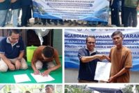 Photo bersama: Tim Politeknik Elektronik Negeri Surabaya (PENS), penandatangan berita acara dan penyerahan barang PLTS dari Ketua Pranata Laboratorium Pendidikan,  Agus Fitriyanto, A.Md, kepada Bahrul Ulum Ketua Kelompok Barokah Lele didampingi Sekrtaris Desa M Thobib Nur Anas dan  pengambilan dokumentasi di lokasi PLTS, tampak air mengucur ke kolam lele bersumber listrik tenaga surya, Sabtu (24/10/2026). Photo: https://layang.co 