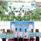 Tampak Bupati bersama Wakil Bupati dan Kepala Dinas Pertanian melakukan panen raya, dan memberikan bantuan sarana produksi kepada Gabungan Pertanian (Gapoktan), Rabu (7/10/2026). Photo: istimewa